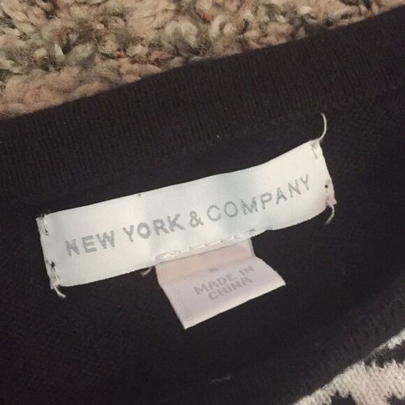 New York & Co Black Sweater Dress - Picture 5 of 5